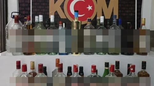Didim'de kaçak içki şoku: 40 şişe bandrolsüz içki ele geçirildi