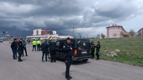 Kars’ta okul çevreleri polislere emanet: Okul çevrelerinde polis kuş uçurtmuyor