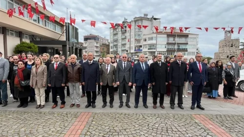 Sinop'ta Engelliler Haftası coşkusu: Çelenk töreni ve yürüyüşle kutlandı