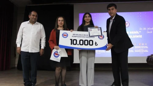 Manisa'da 'Bir bilenle bilge nesil' projesi tamamlandı: Öğrenciler 4 bin kitapla buluştu