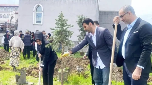 Yeşeren Umutlar, filizlenen gelecek: Patnos'ta fidanlar toprakla buluştu