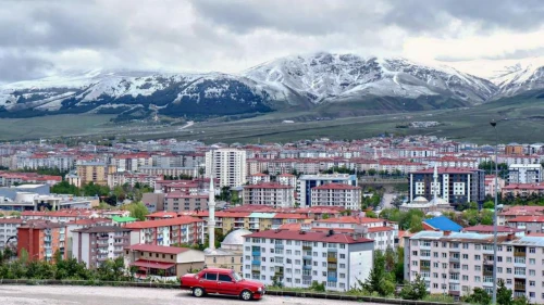 Erzurum'da hanehalkı büyüklüğü Türkiye ortalamasını aştı! Peki, bu ne anlama geliyor?