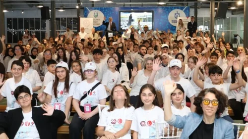 Kocaelide TÜBİTAK Bilim Fuarı 55 projeyle başladı