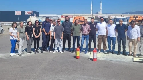 Gölcük Belediyesi personeli yangın eğitimi aldı