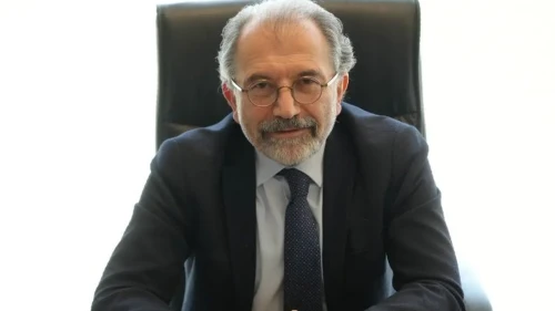 Prof Akbaş Kocaeli Medikal Parkta 2000 ameliyat