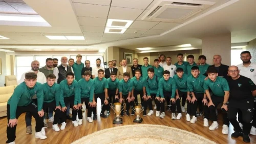 Şampiyon Kocaelispor U19 Takımı Başkanı Ziyaret Etti