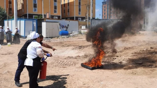 Kocaeli itfaiyesi yurt personeline yangın eğitimi verdi