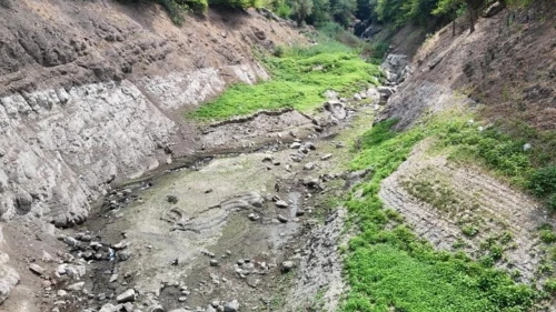 Yuvacık Barajı çöp tehdidine karşı mücadele ediyor