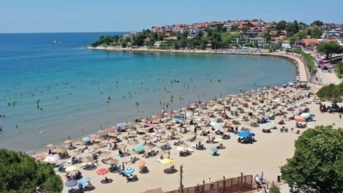 Kandıra’da 5 plajda deniz yasağı başladı