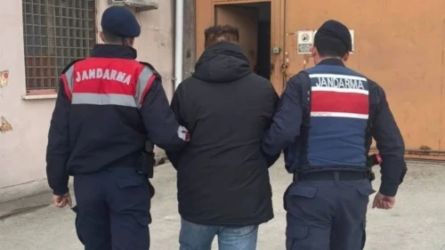 Kartepe'de aranan şahıs yakalandı