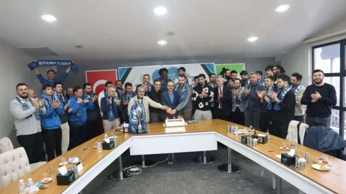 Çayırova basketbolda federasyon kupası kazandı