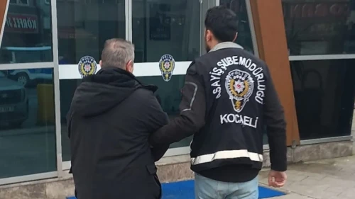 Kocaeli emniyeti aranan hükümlüyü yakaladı