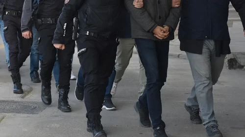 Kocaeli dahil 34 ilde FETÖ operasyonunda 77 şüpheli yakalandı