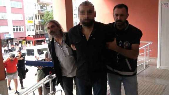 Kocaeli Haber; Kavgaya Beraber Gittiği Arkadaşını Kazara Başından Vurup, Öldürmüş! 