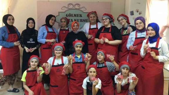 GÖLMEK kurslarının yeni adresi Çiftlik Kültür Merkezi