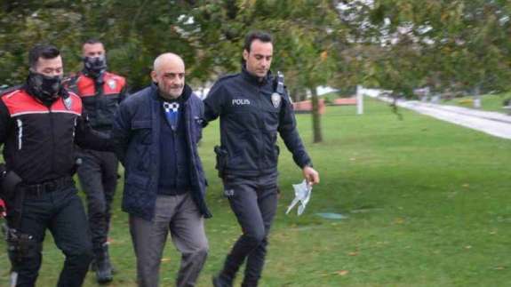 Kocaeli Haber: Eşini 12 Bıçak Darbesiyle Yaralamıştı, 18 - 24 Yıla Kadar Hapisi İstendi