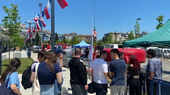 72 metreden Çanakkale türküsü: Kocaeli'nde gençlere bungee jumping şöleni!
