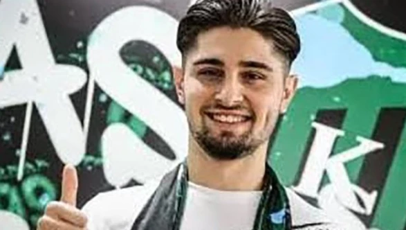 Kocaelispor Furkan Özyapı ile yolları ayırdı
