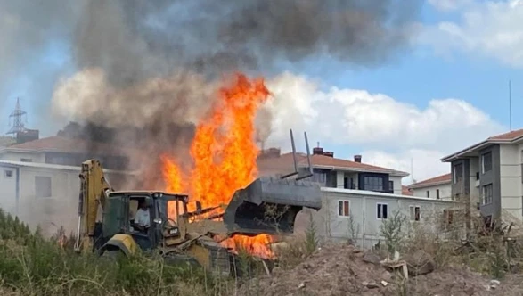 Derince şantiyesinde yangın söndürüldü