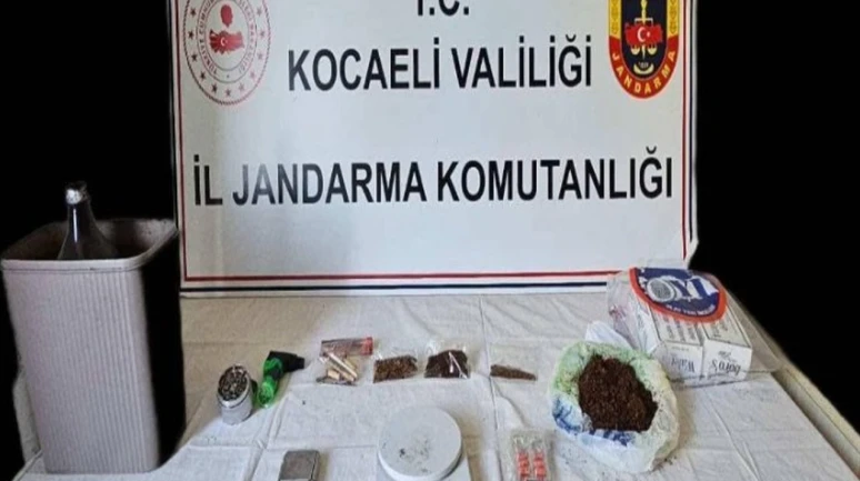 Körfez’de uyuşturucu operasyonunda 3 şüpheli yakalandı