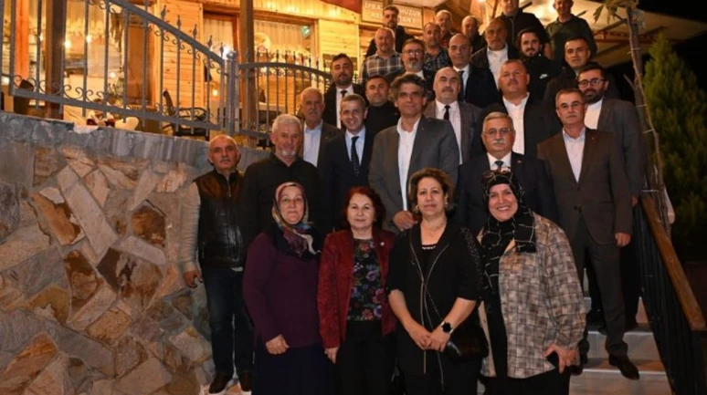 Muhtarlar Kartepe’de istişare yaptı