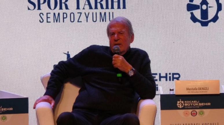 Mustafa Denizli taraftarlara sınır hatırlattı