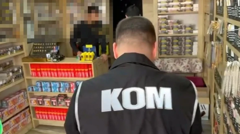 Kocaeli’de kaçak sigara imalathanesi baskını yakaladı