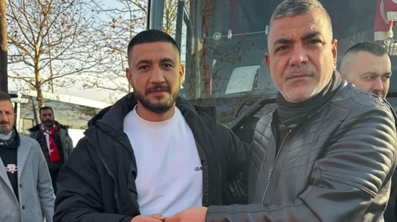 Kocaeli’de Antalyaspor taraftarları karşılandı