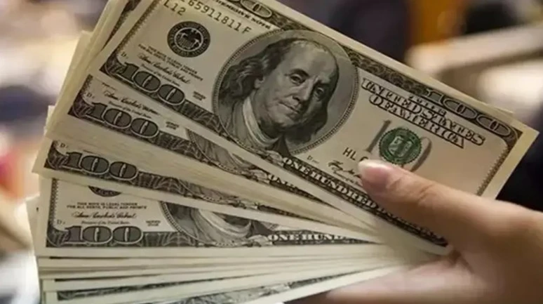 Dolar ve Euro kuru yükselmeye devam etti