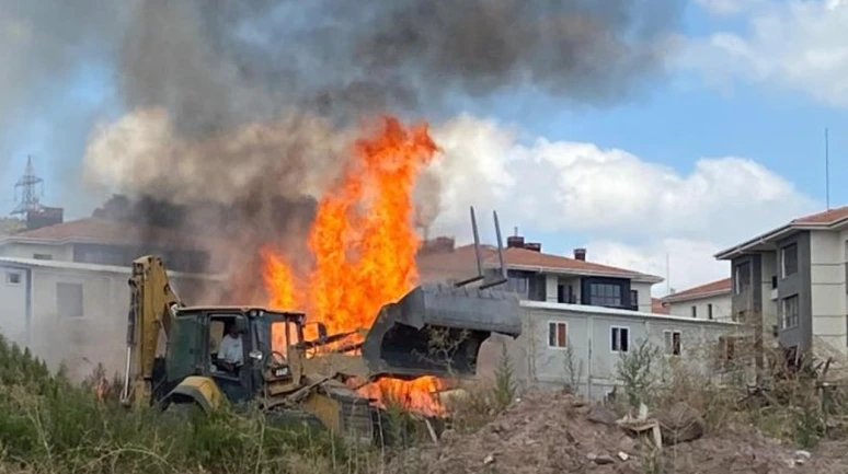 Derince şantiyesinde yangın söndürüldü