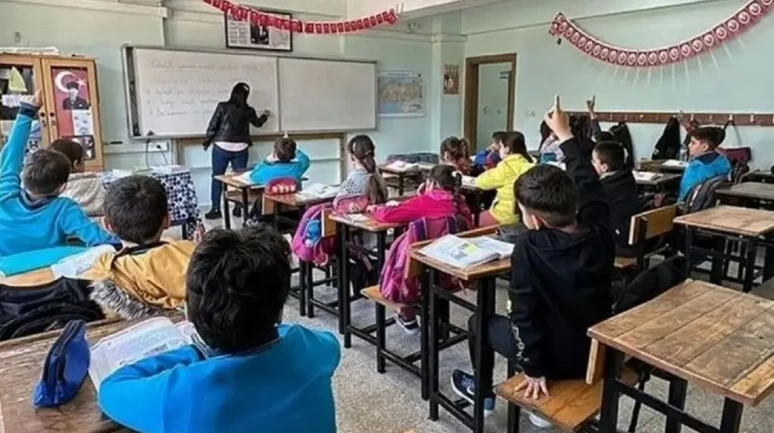 Kocaeli'de 422 bin öğrenci yarıyıl tatiline girdi